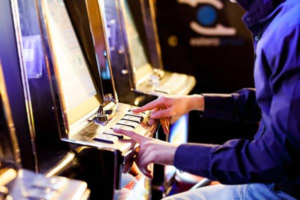 A Guide to Exploring Card Games on migliori casino non AAMS Platforms